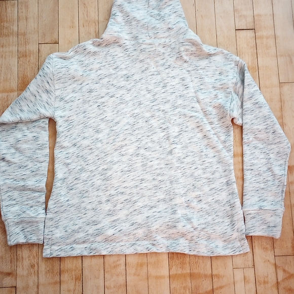 J. Crew Vintage Fleece Light Gray and Black Flecks Turtleneck Sweater Size M - Picture 8 of 8